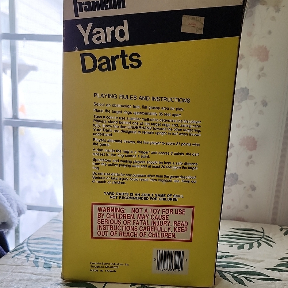 Franklin Yard Darts Set - Red and Blue - Picture 3 of 6